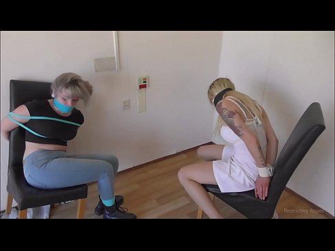 ❤️ Tràilleach / ceangailte agus gagged / nighean ann an àmhghar ️ Porno aig gd.classicmebel21.ru